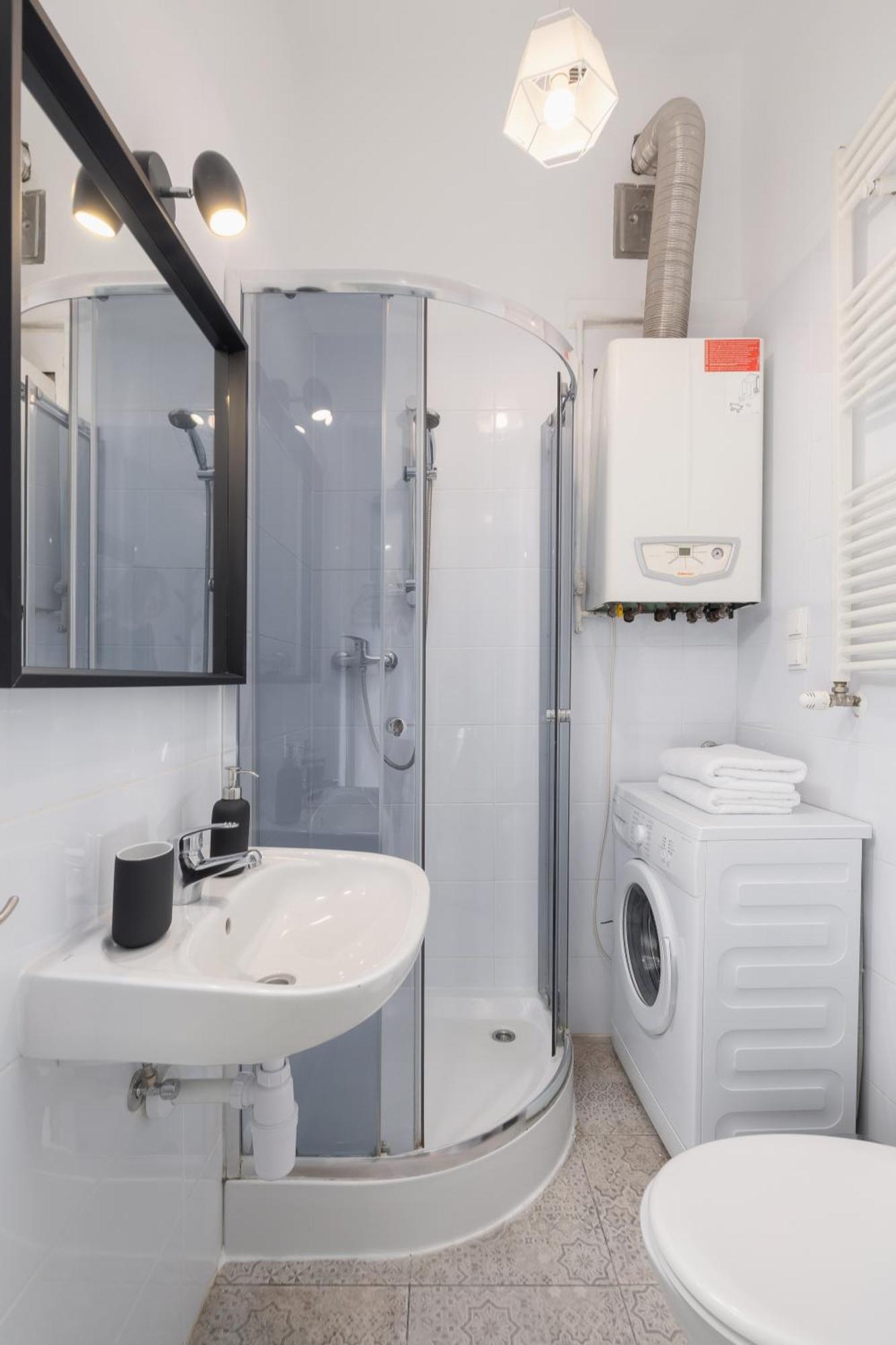 1-Bedroom Apartment - Dluga 65 Street Krakow Ngoại thất bức ảnh